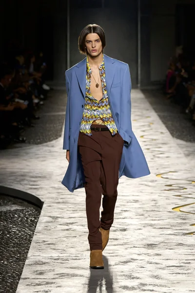 Look 7